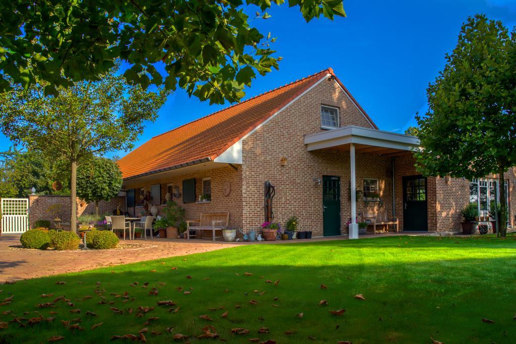 Vakantiehuis Aen De Roderburgh Маасейк Екстериор снимка